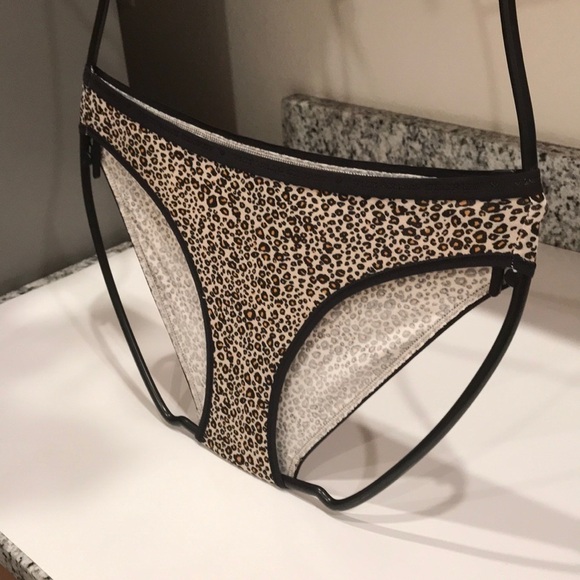 💖 Victoria’s Secret Bikini Panty - Picture 2 of 6